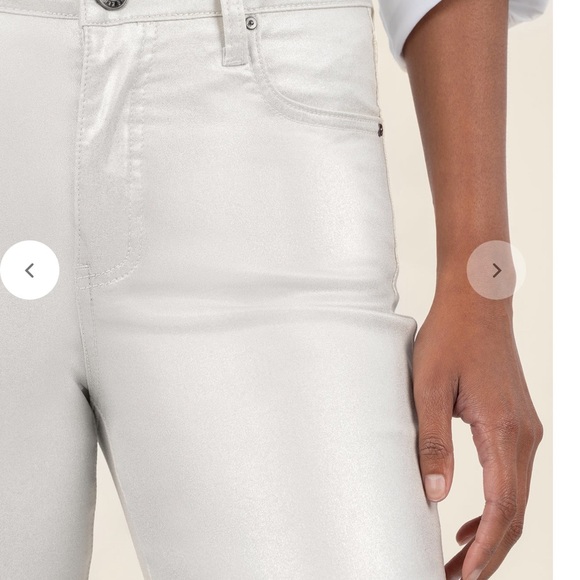 NWT KUT from the Kloth Kelsey coated high rise ankle flare sz 0 light silver - Picture 3 of 11